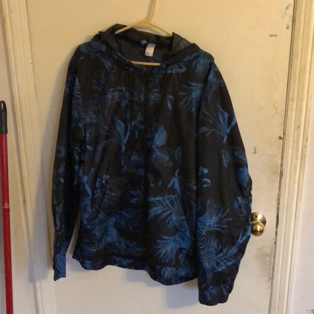 Divided by H&M Tropical WindBreaker